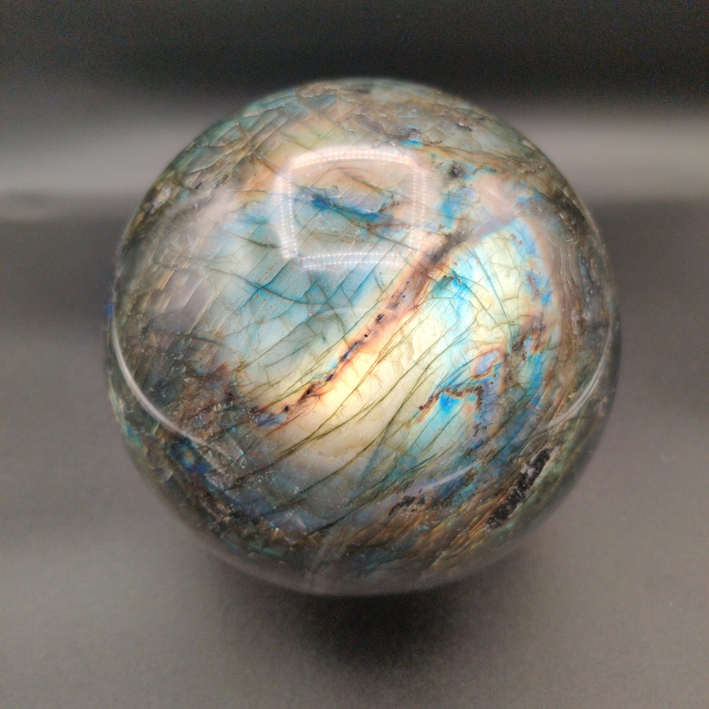 Labradorite Sphere 8.2 lbs (3721g)