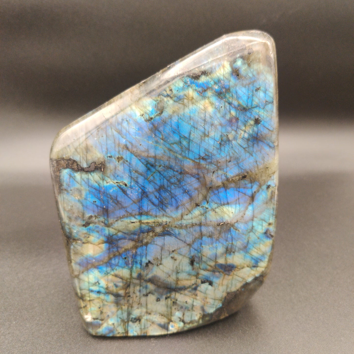 Labradorite Freeform 4.35 lbs (1972g)