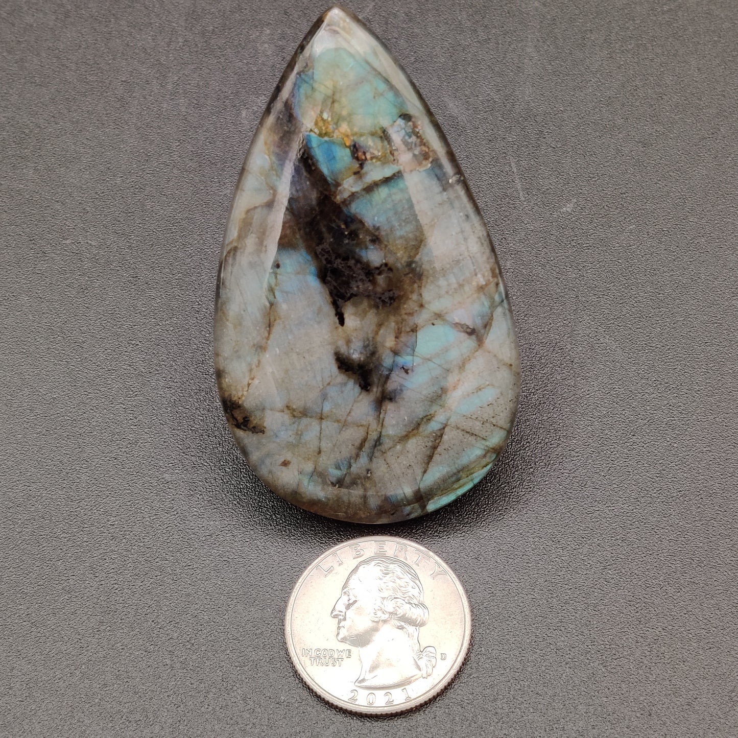 Labradorite Cabochon 187.5 carats (37.5g)