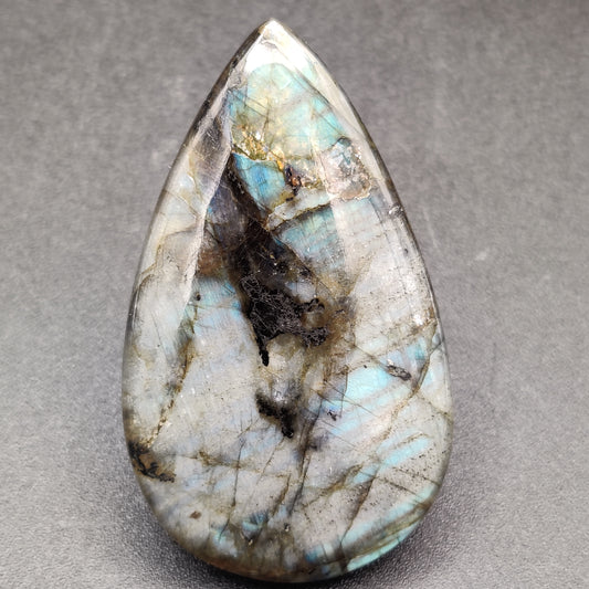 Labradorite Cabochon 187.5 carats (37.5g)