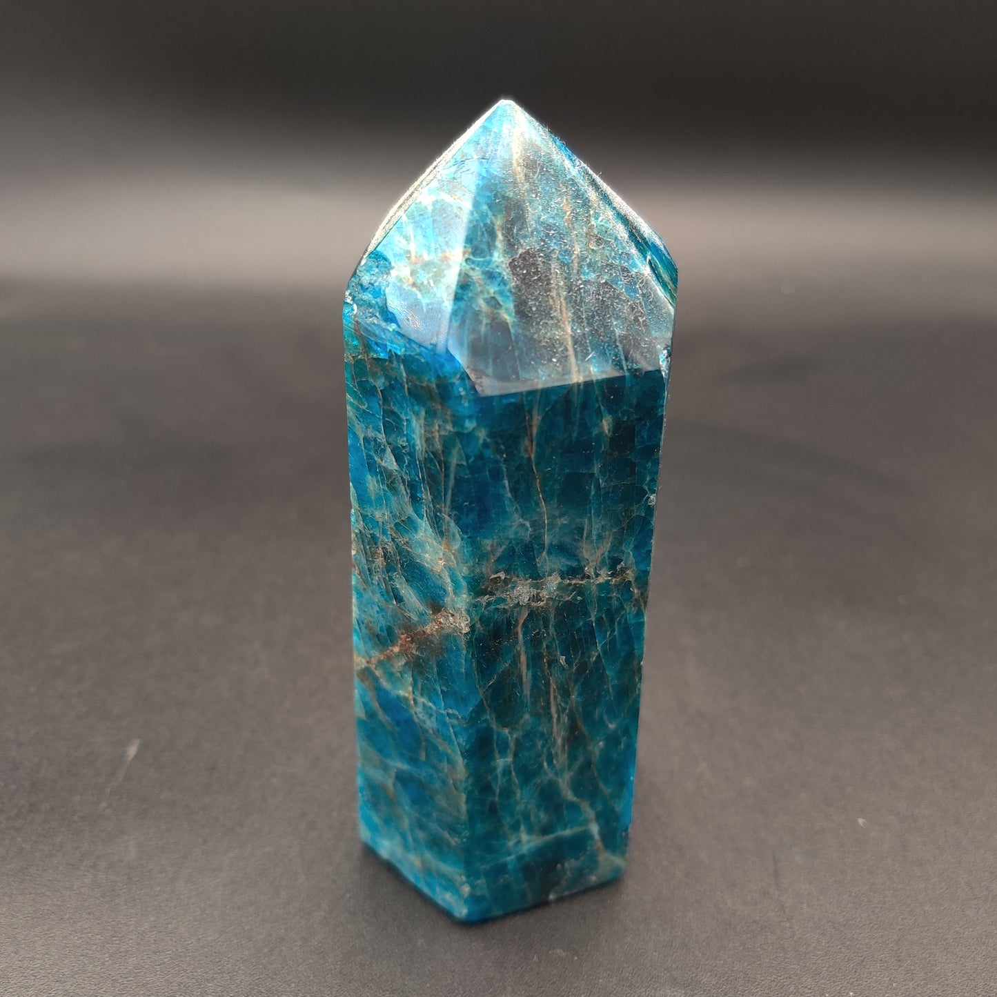 Blue Apatite Tower 1.12 lbs (508g)