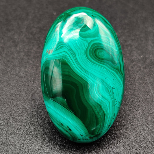 Malachite Cabochon 133.25 carats (26.65g)