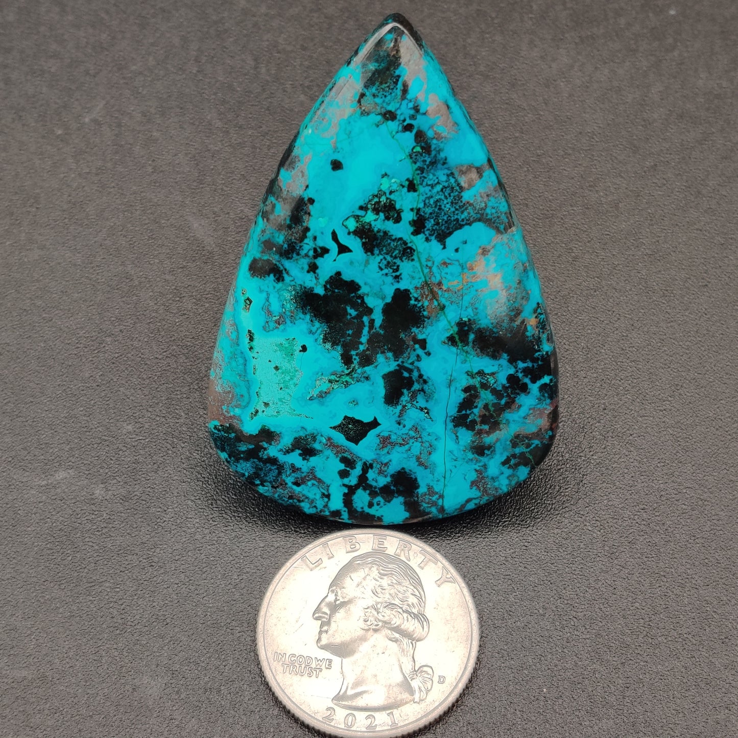 Chrysocolla Cabochon 103.65 carats (20.73g)